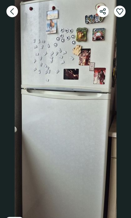 холодильник lg gr 372svf no frost 170см
Бу, працює

В гарному стані, є