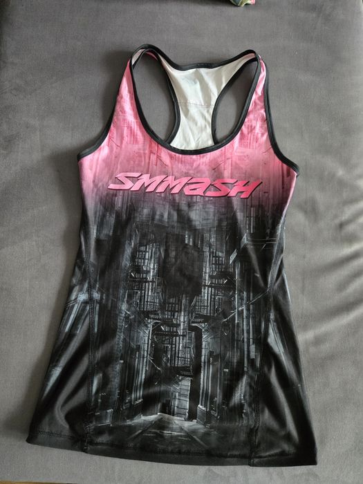 Tank Top Smash *S*