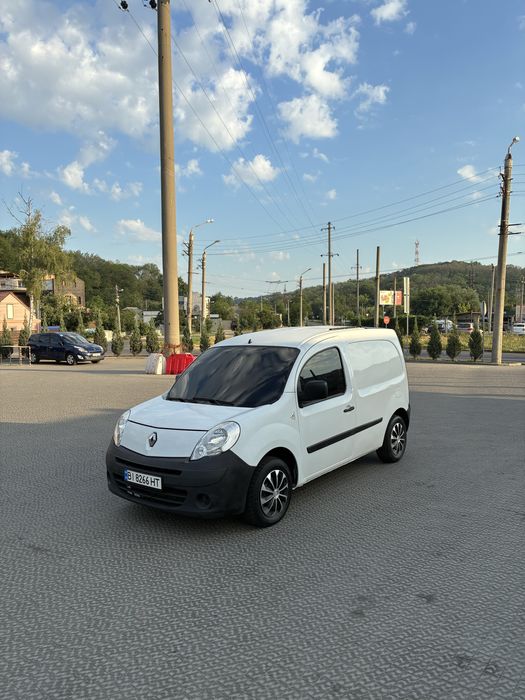 Продам Рено Кенго 2  Renault Kangoo 2012