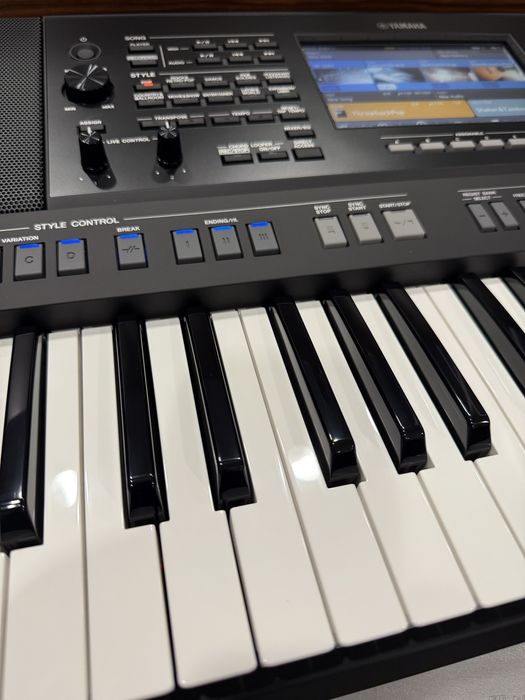Yamaha sx720+ keyboard
