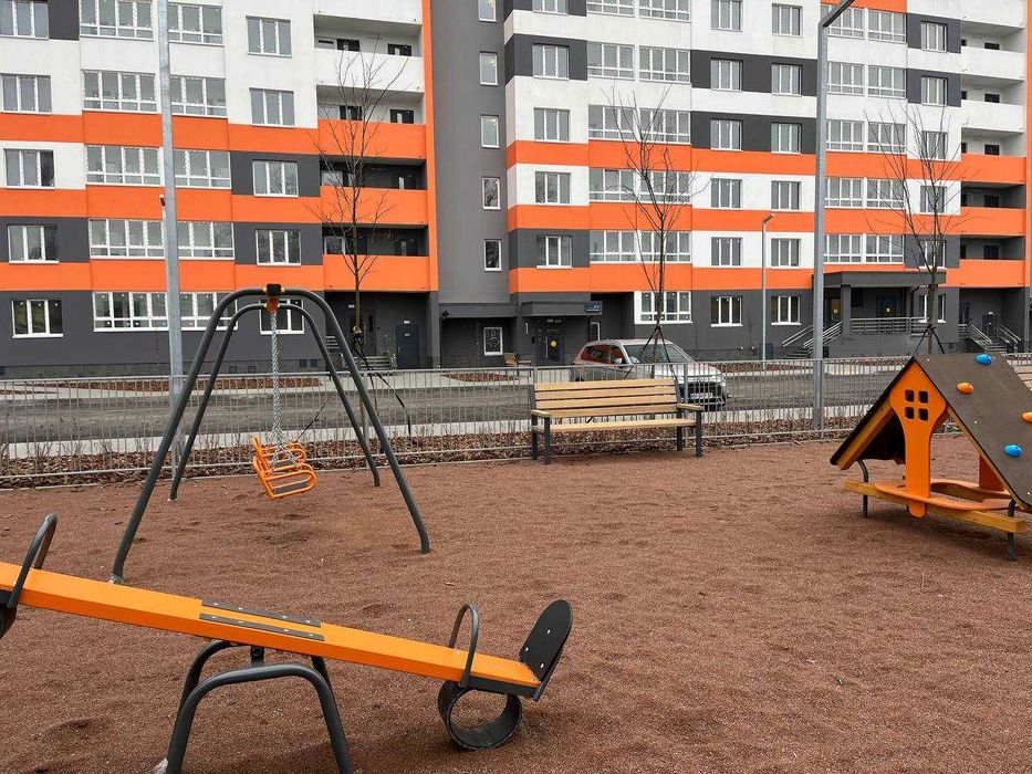 Продаж квартира 41м ЖК Атлант на Озерній Метро Іподром Теремки ДМЖ єОселя