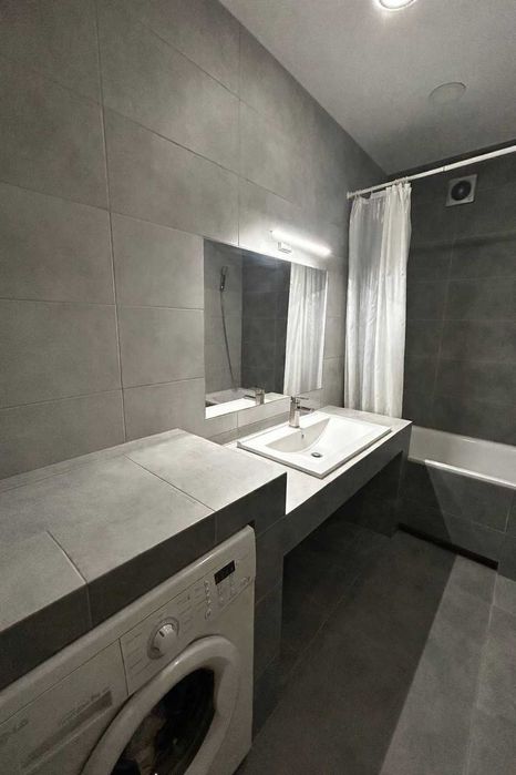 3-кімнатна квартира 93 м² у ЖК «Листопад» з якісним ремонтом
