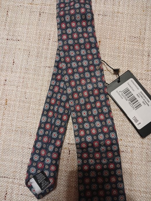 Новий галстук Pierre Cardin