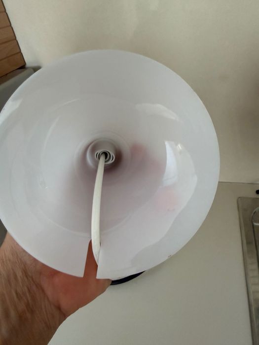 Candeeiro branco Ikea com lâmpada