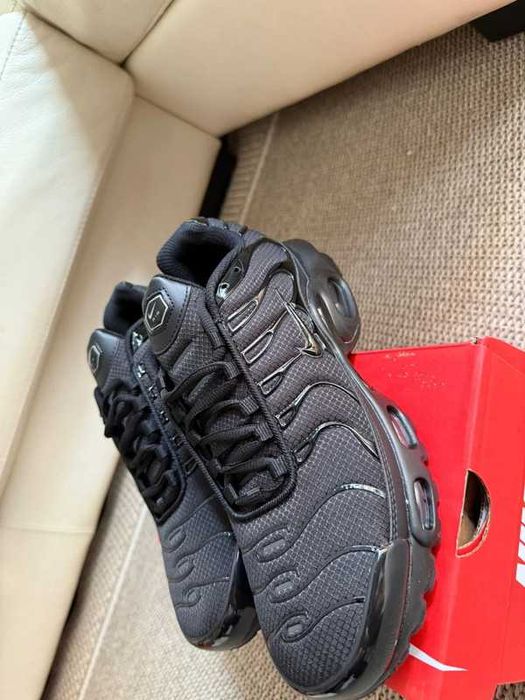 Nike_Air _Max_TN_Plus_Black_ Rozmiar.37.5