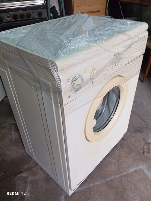 Máquina de roupa 5kg