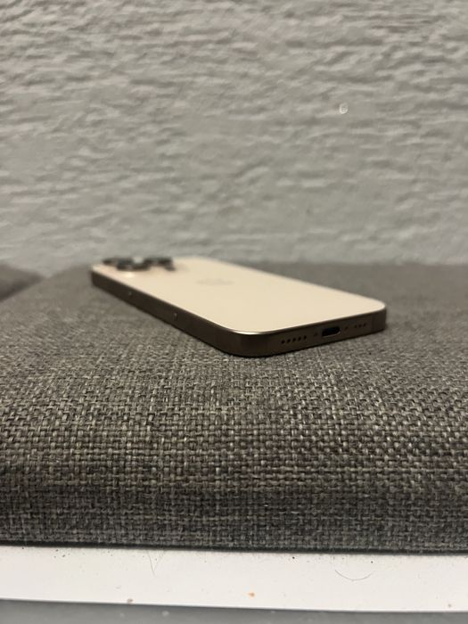 Iphone 16 pro 128gb, 92% bateria