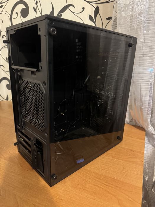 Корпус пк Qube Qbc