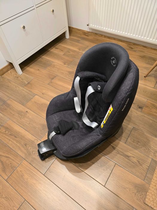 Fotelik MAXI-COSI PEARL i-size 9-18 kg z bazą