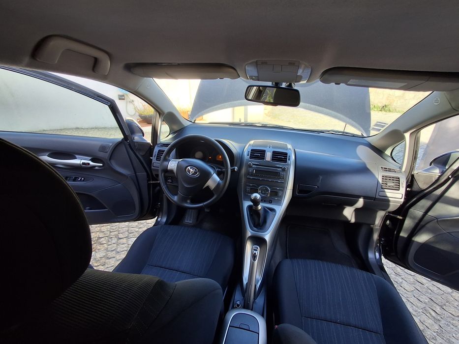 Toyota Auris 1.4 VVTI