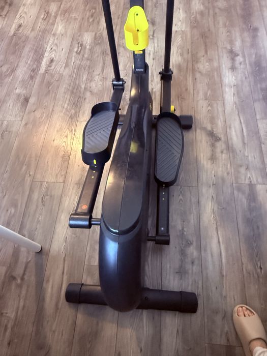 Orbitrek. DOMYOS 520