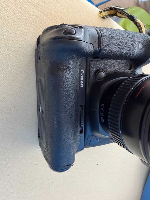 Canon D5 Mark IV + Objetiva Canon EF 24-105 f4 + Punho BG E20 + Memoria Sandisk Compact Flash Extreme Pro
