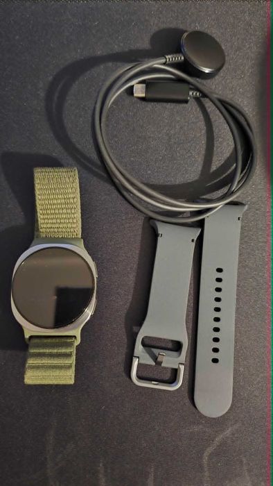 SAMSUNG Galaxy Watch 8 SM-L320 40mm