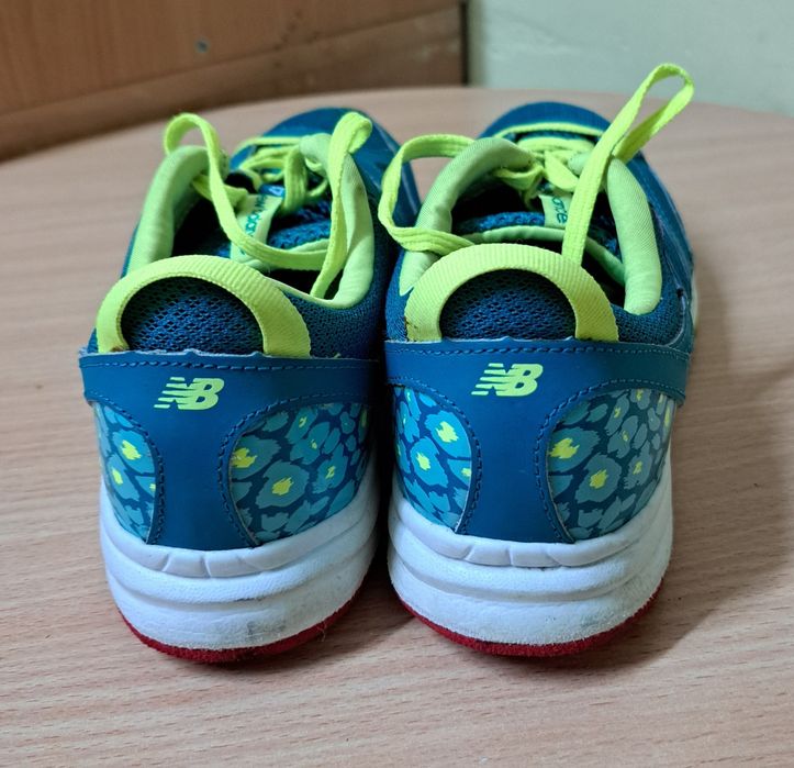 Buty damskie New Balance 667 roz. 37,5