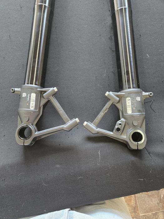 Suspensões BMW GS R1300 adventure