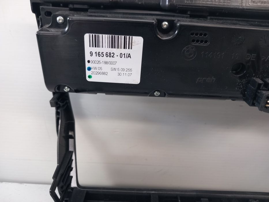 Moldura central comando sofagem AC BMW X5