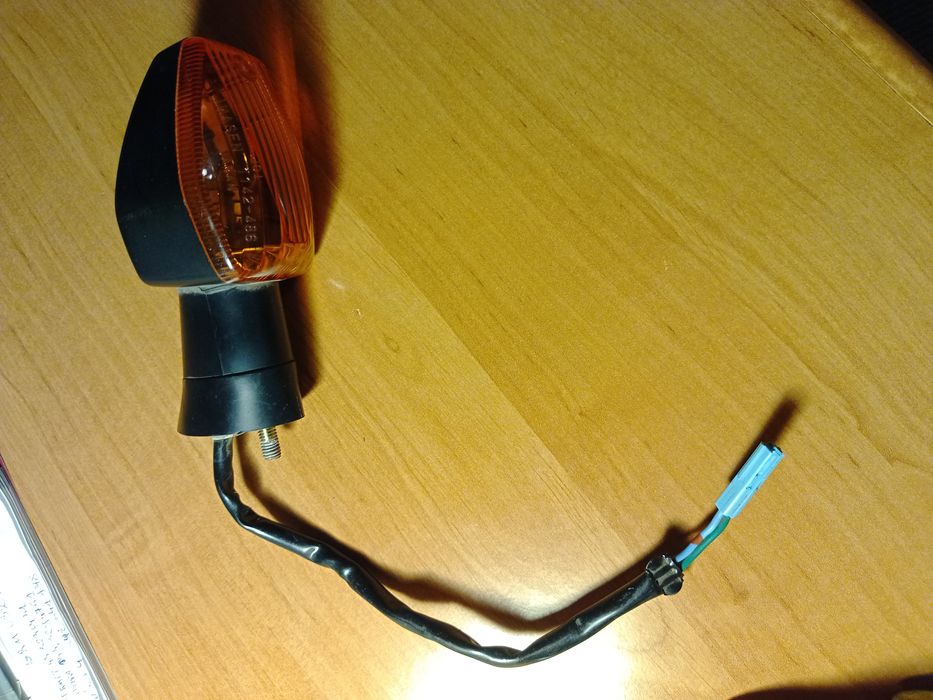 Kierunkowskaz honda CBR 125