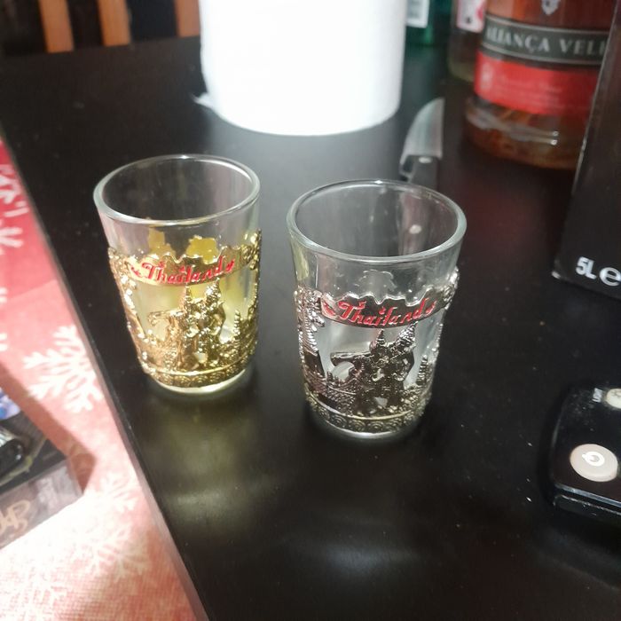 4 copos acamento ouro