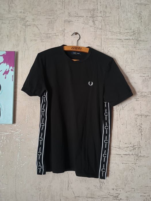 Футболка від Fred Perry M