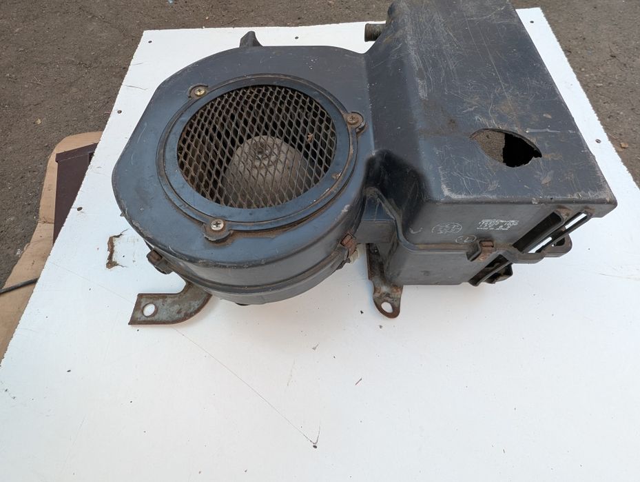 Радіатор пічки Mitsubishi L300, радіатор печки.