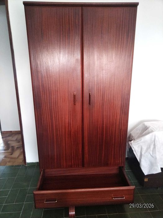Mobília de quarto de solteiro