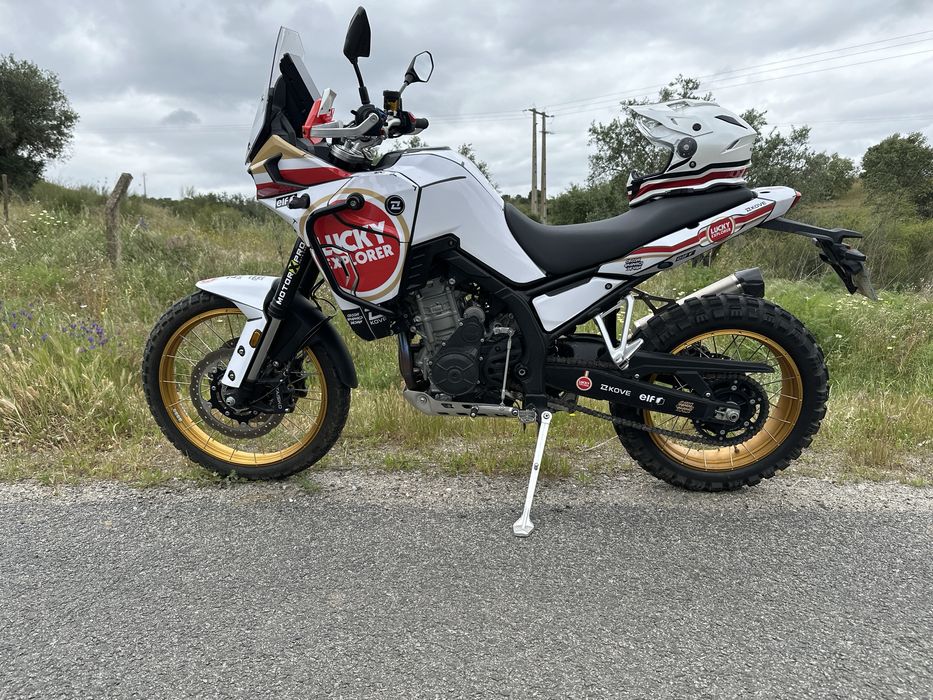 Kove 800 xpro como nova