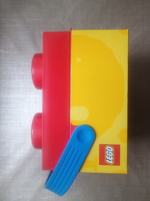 Pudełko śniadaniowe LEGO - kolor czerwony, NOWE