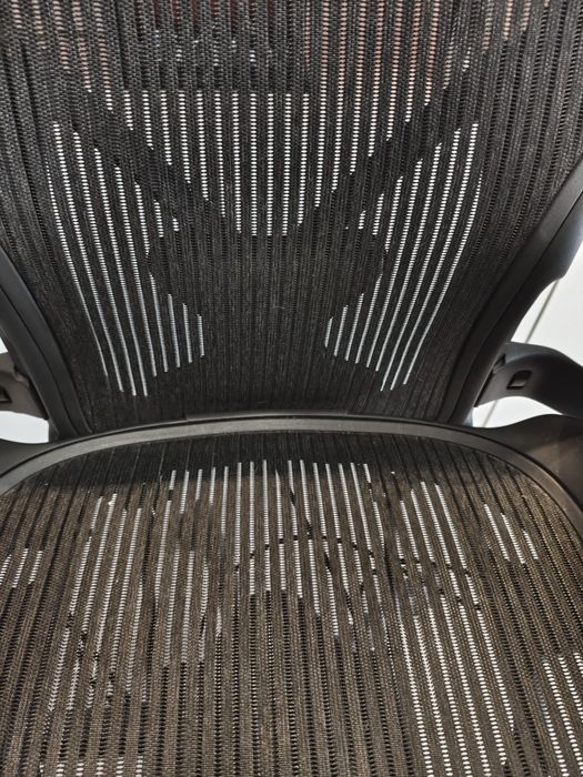 Herman Miller Aeron B  stan wzorowy fotel biurowy klasy premium