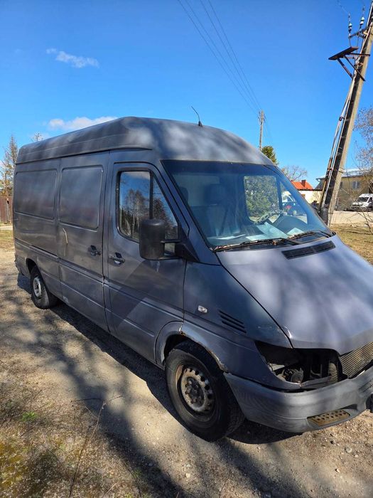 Mercedes Sprinter 2.2 110 KM. Zdrowy silnik