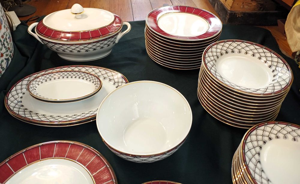 Serviço Jantar Porcelana Bonvida Coleção Fado