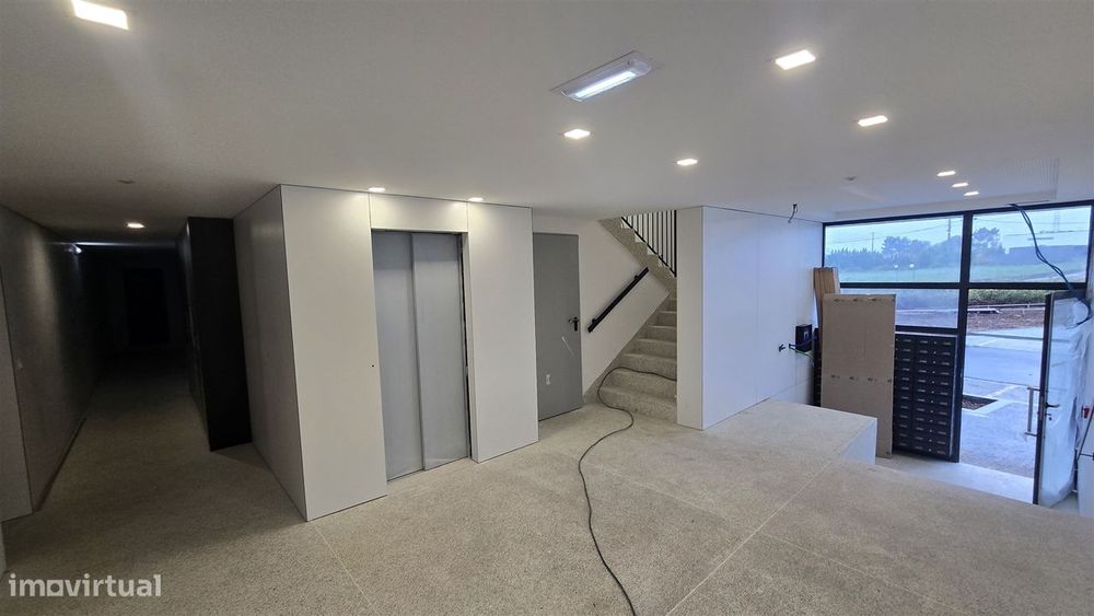 ARRENDAMENTO - Apartamento T1 NOVO na Póvoa de Varzim