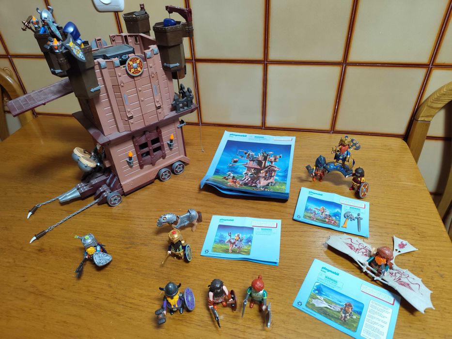 Vendo Playmobil's diversos.