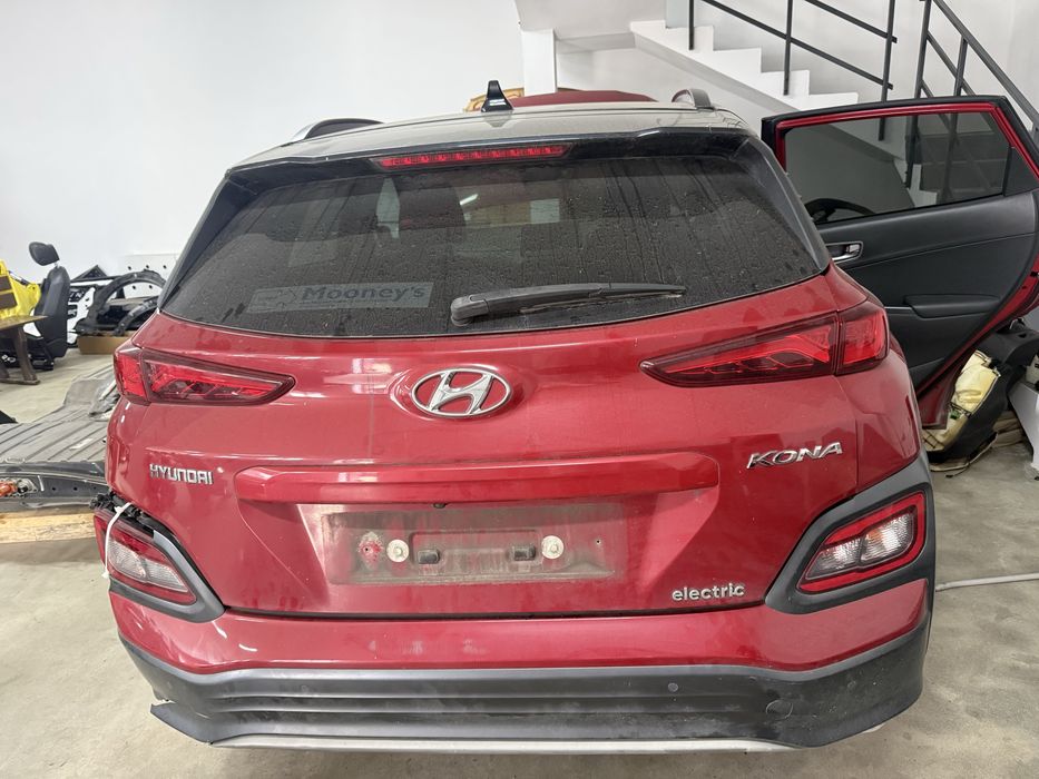 Кришка багажника Hyundai Kona