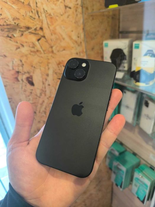 [Porto] iPhone 15 256GB Preto