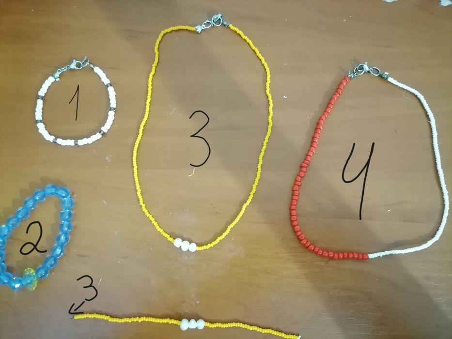 Украшени из бисера