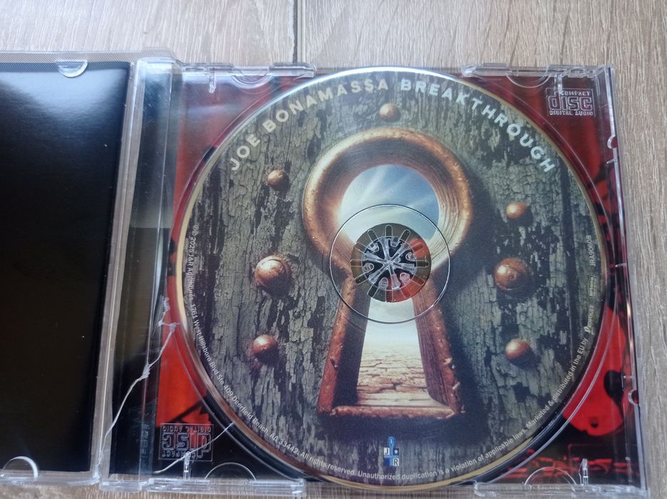 Joe Bonamassa - Breakthrough