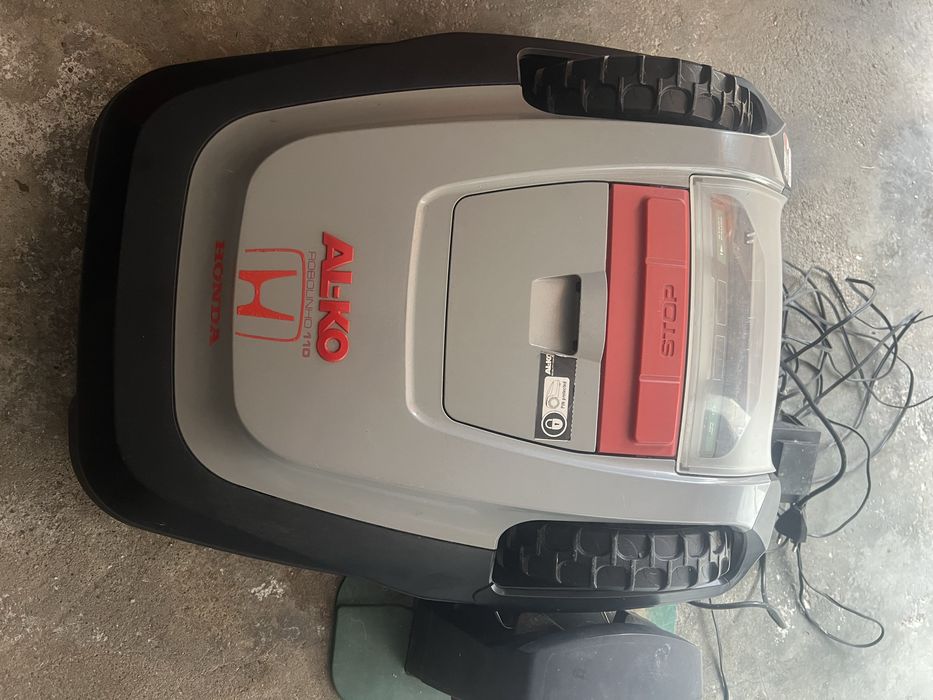 Робот Газонокосарка  HONDA-ALKO