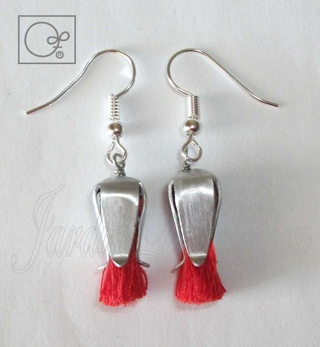 Brincos Cardos com franjinha colorida