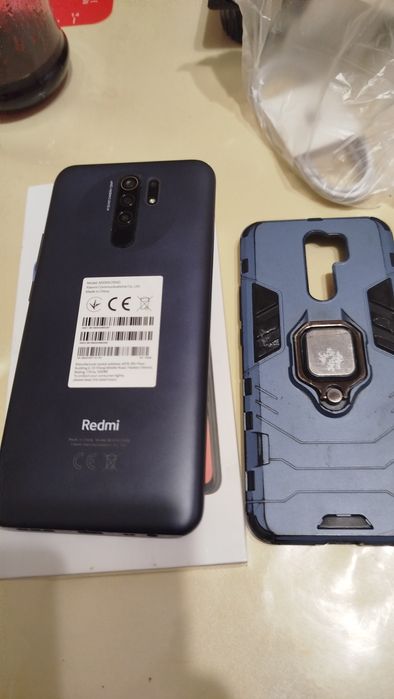 Редмі 9 3/32 смартфон на запчастини