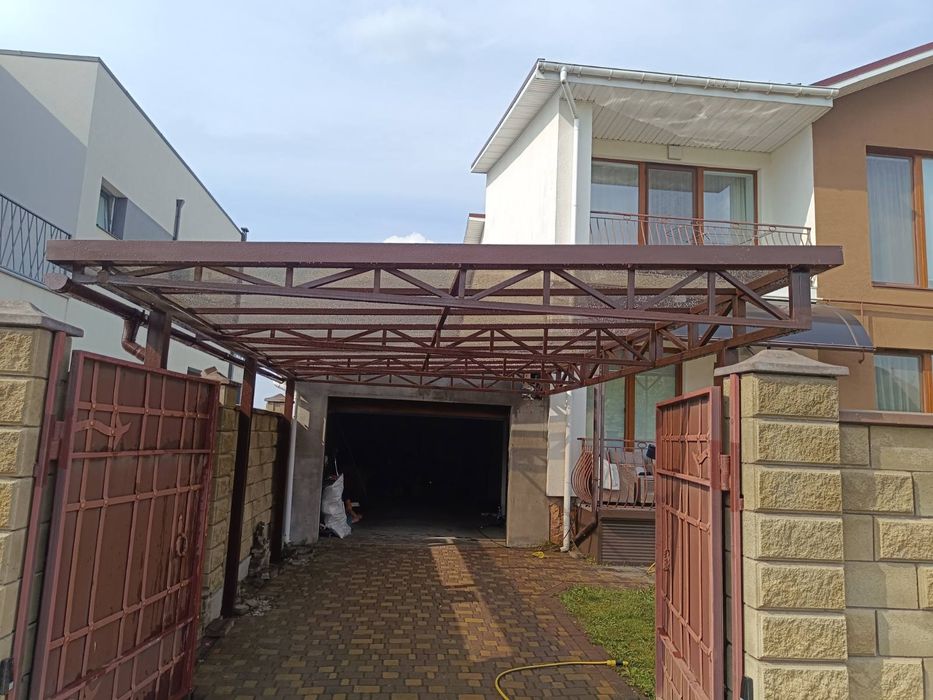 Виготовлення та монтаж Перил,Сходів Металоконструкцій навіси.