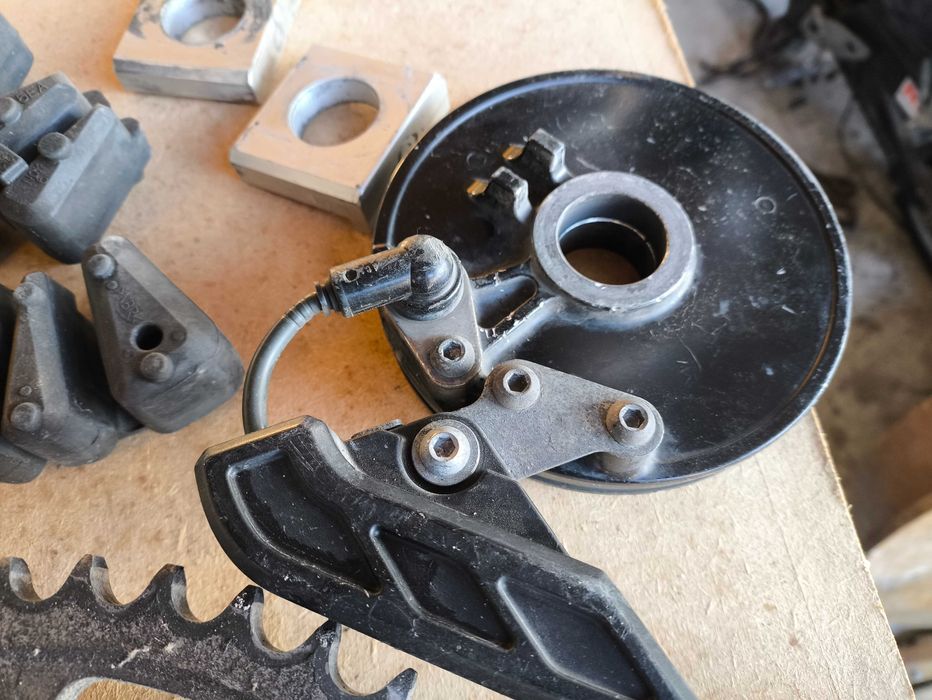 Диск тормозний Yamaha FZ-8