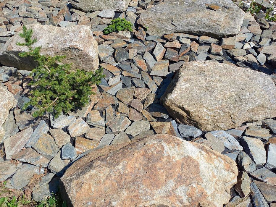 Łupek szarogłazowy kamień naturalny na skalniak murek oporowy na oczko wodne TONA z dostawą