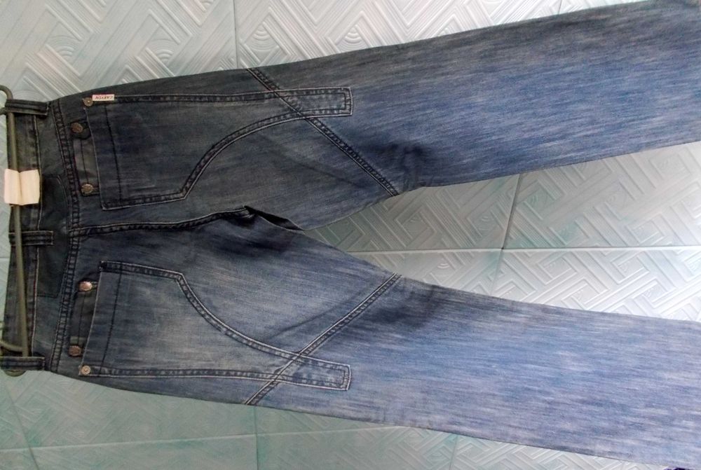 джинсы 29\34,46 размер,72 см пояс,новые