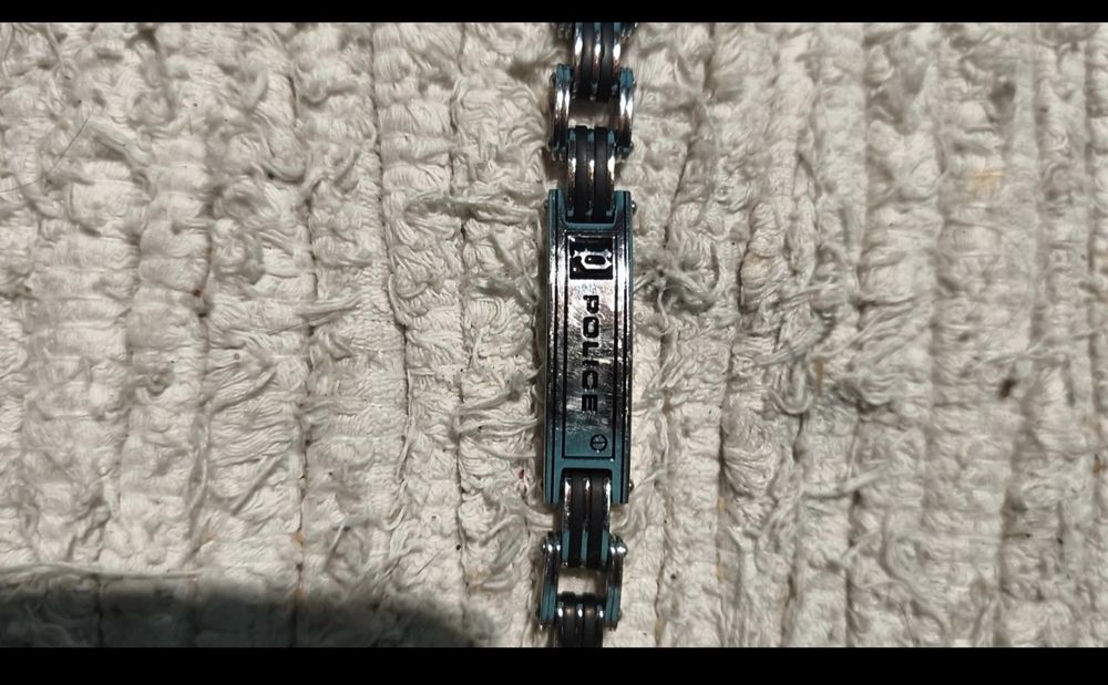 Pulseira Police .