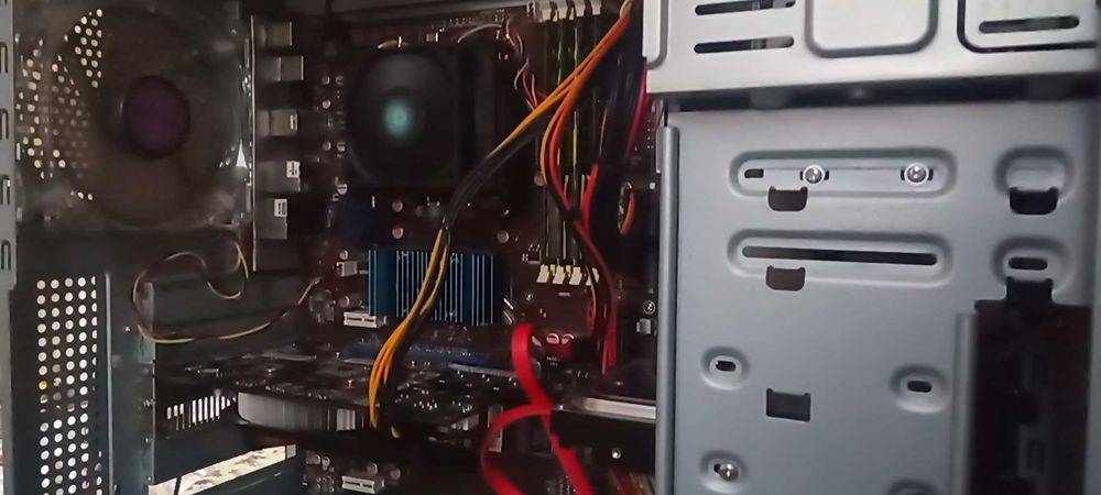 Системный блок.Компьютер Phenom 960t GTS 450,8 гб