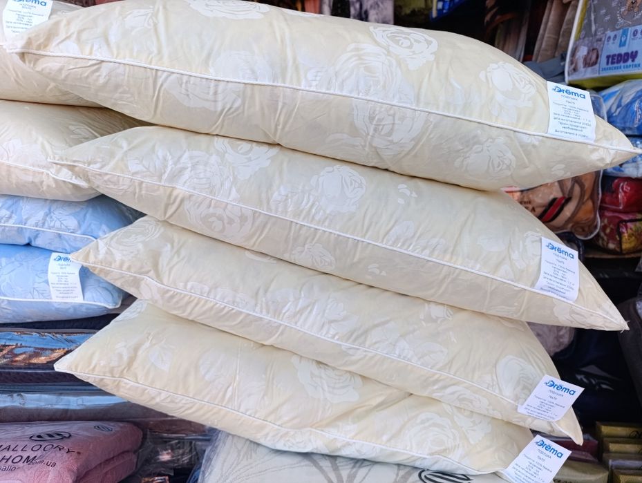 Подушка Пух-Перо 50х70 та 70х70см. Пух 50%; Перо 50%.