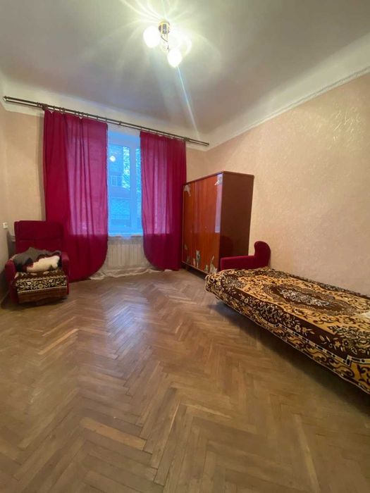 2-кімнатна квартира на Старому Бульварі. Культурний центр міста