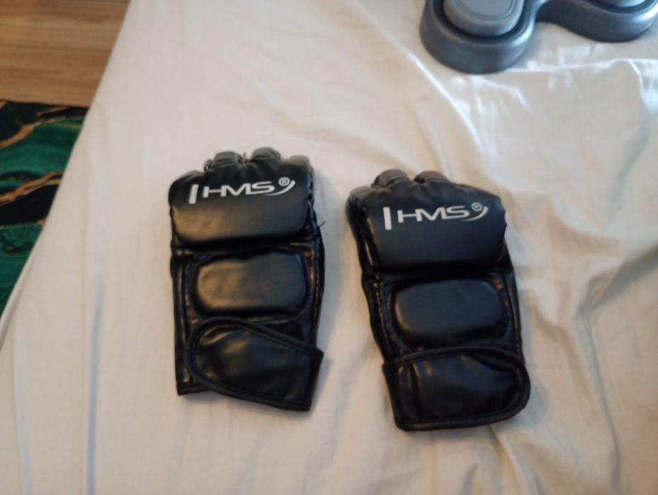 Rękawice do trenowania MMA