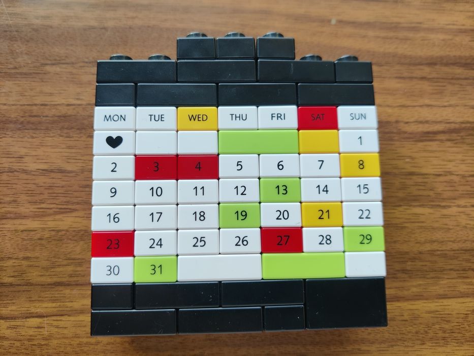 Конструктор-календар (як LEGO)