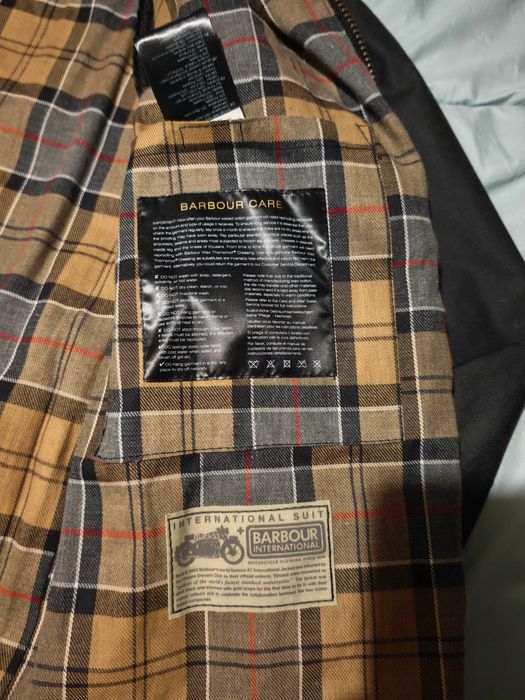 Barbour International Original encerado SLIM L